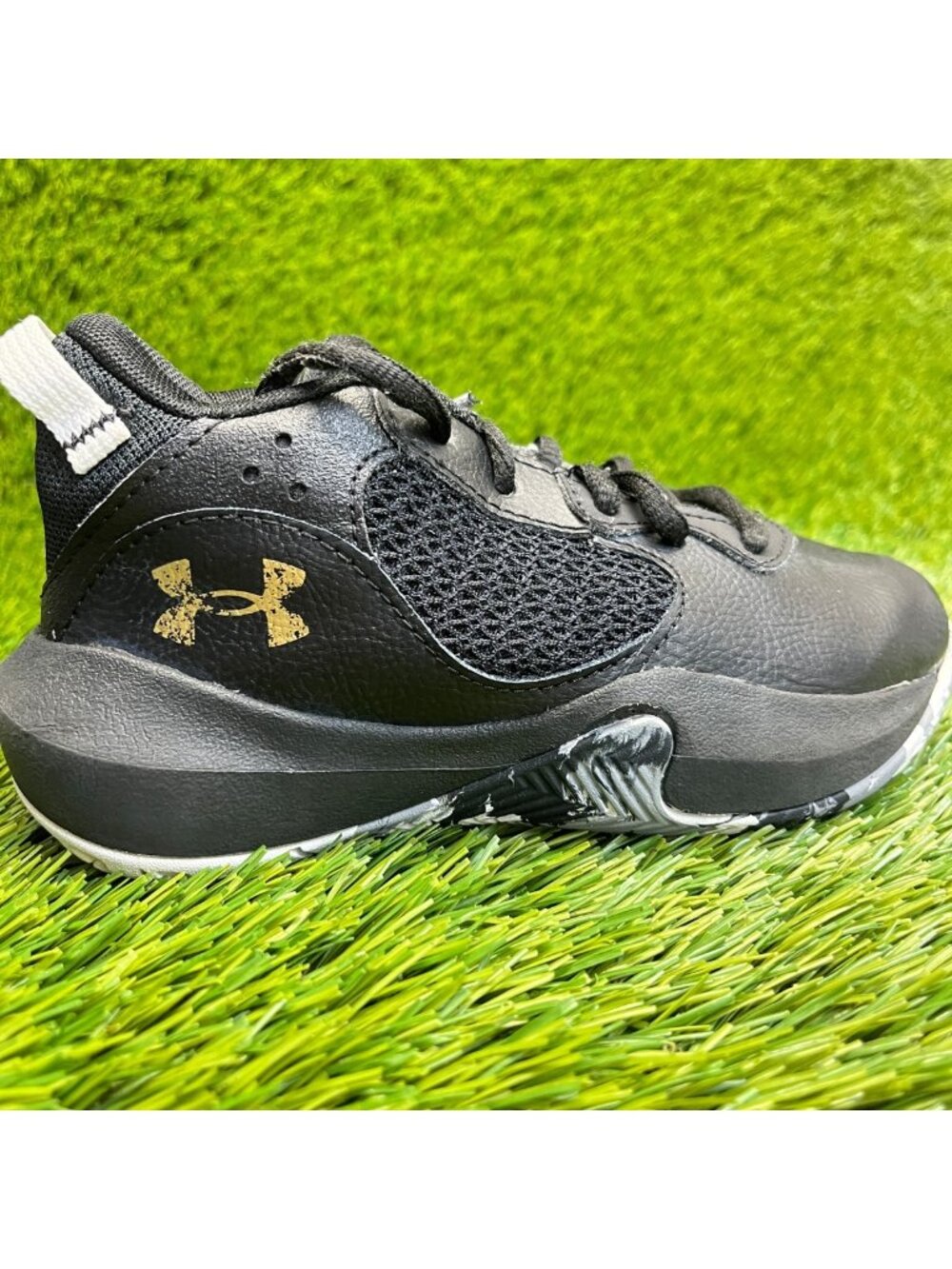 Under Armour Lockdown 6 Boys Size 11K Black Athletic Running Shoes Sneakers